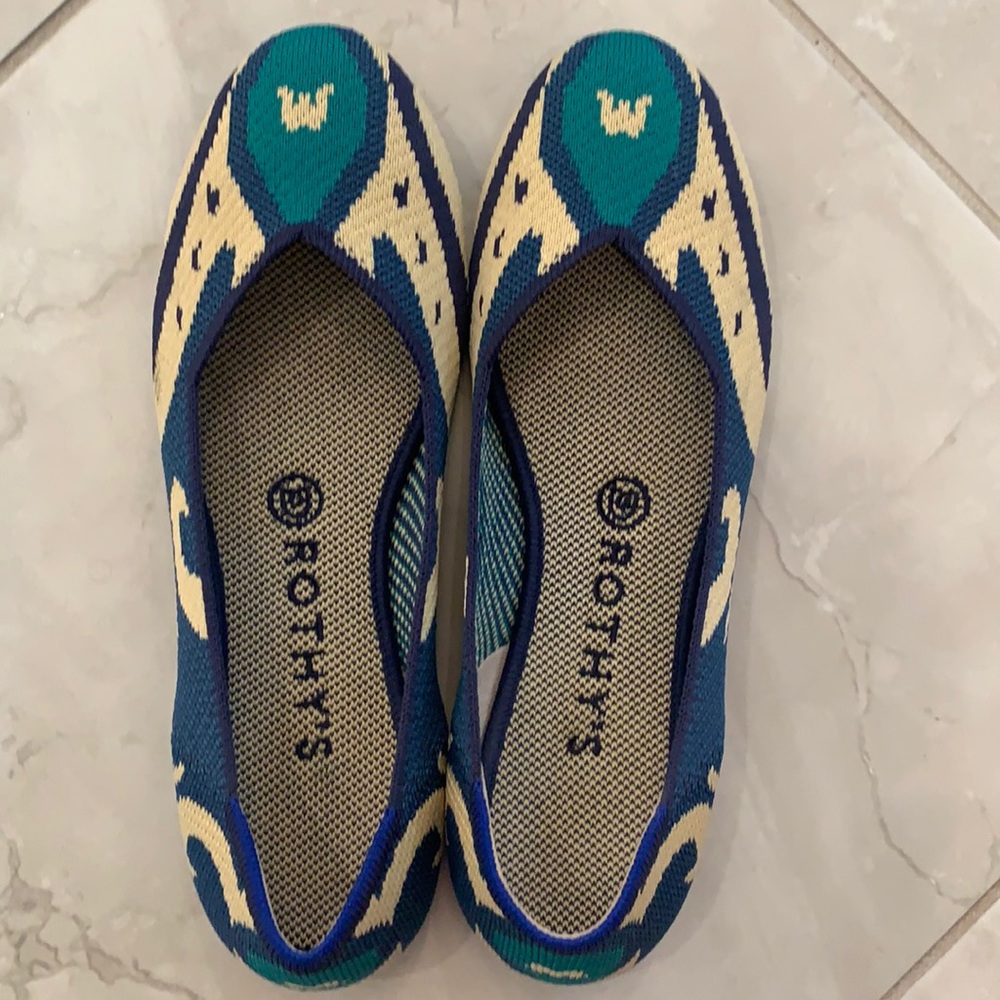 Rothys flats